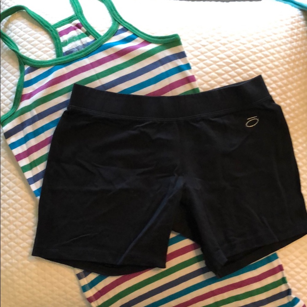 Faremon fitted workout shorts